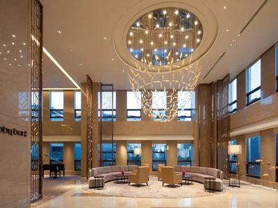 Ramada Jinan Hotell Exteriör bild