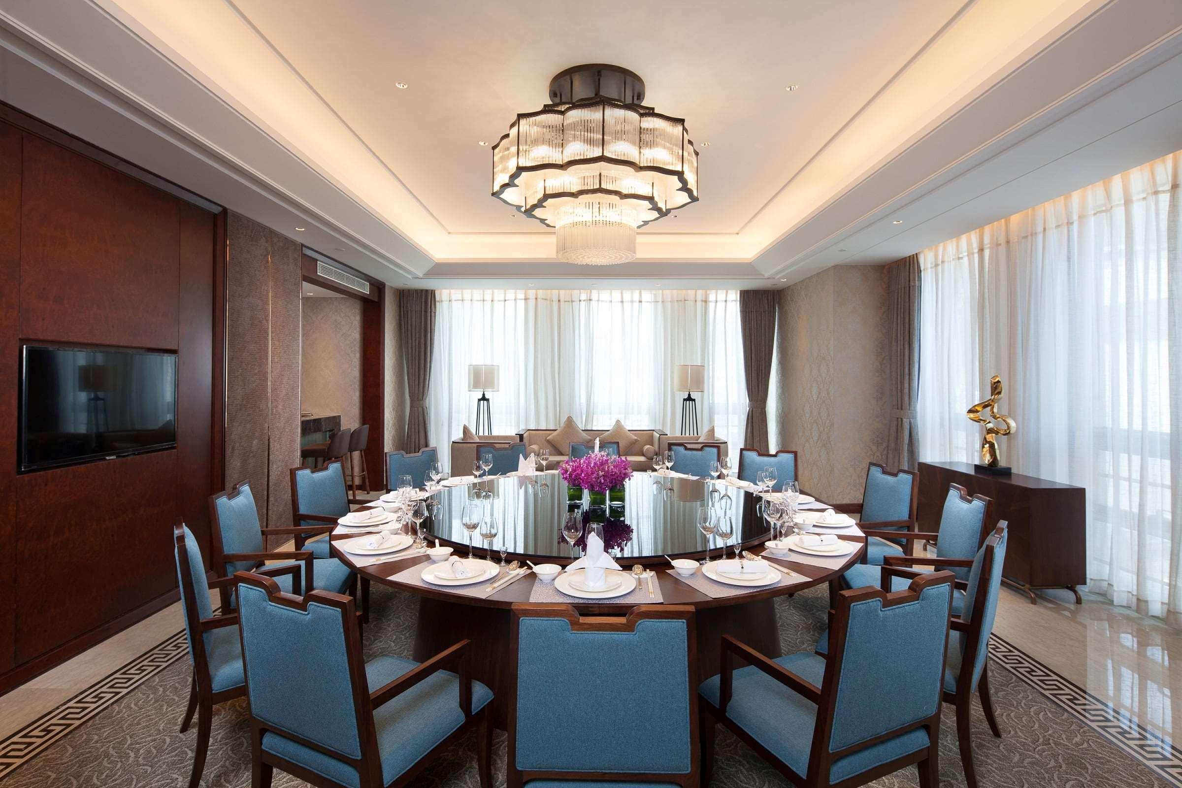 Ramada Jinan Hotell Exteriör bild